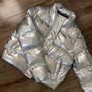 Silver superdown puffer